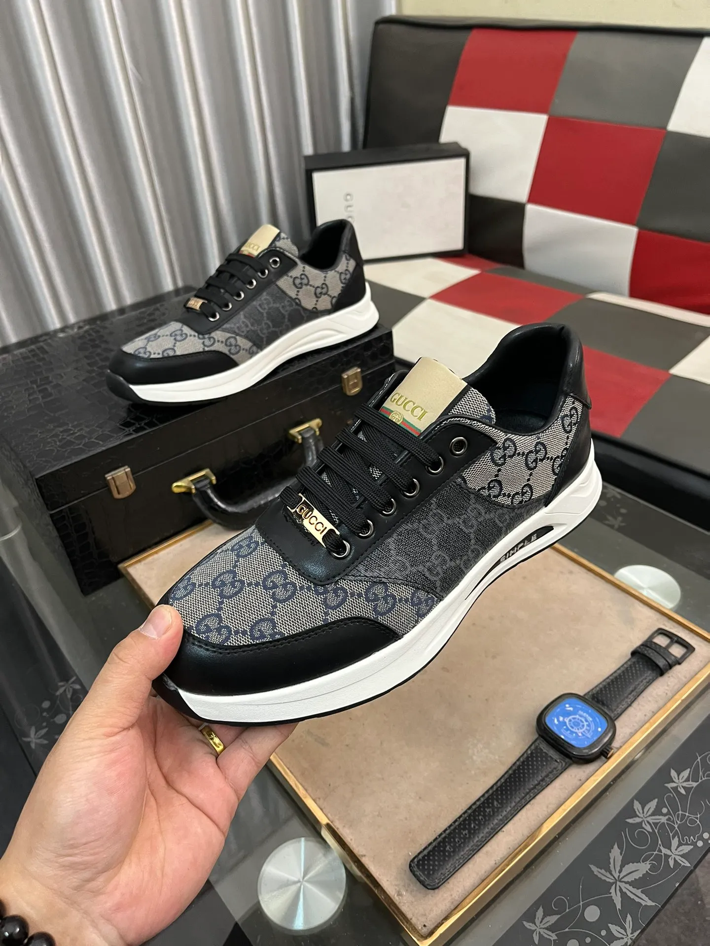 Men's Men's Shoes 💰420 ⌚️⌚️[GUCCI] Gucci men's casual shoes are absolutely popular 🔥The ultimate matching item for trendy men! Irresistible charm of super texture, the main recommendation, the upper is made of high-quality cowhide + breathable fabric, sheepskin feet, wear-resistant rubber sole, noble and elegant! Extremely comfortable🎁🎁You can be as handsome as you want💪 Size: 38-44!